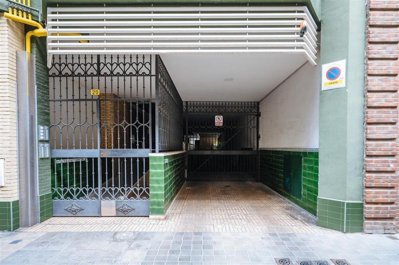 Vivienda Turistica Atanasio Barron- Free Parking, Seville